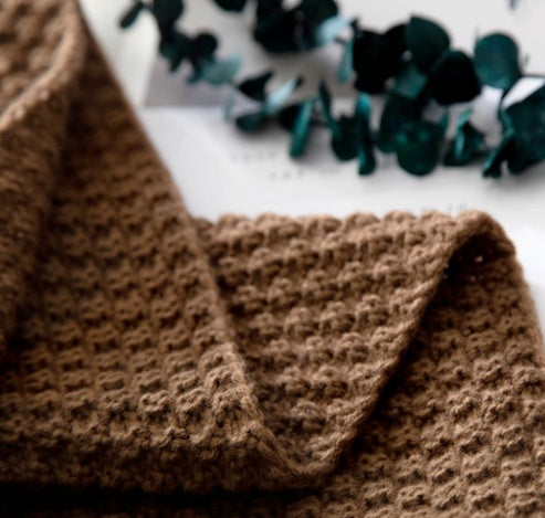 Nordic fringed knit ball blanket wool blanket office air conditioning lunch break blanket shawl blanket sofa leisure blanket blanket - Nordic Vinterstil