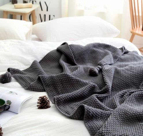 Nordic fringed knit ball blanket wool blanket office air conditioning lunch break blanket shawl blanket sofa leisure blanket blanket - Nordic Vinterstil