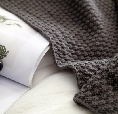 Nordic fringed knit ball blanket wool blanket office air conditioning lunch break blanket shawl blanket sofa leisure blanket blanket - Nordic Vinterstil