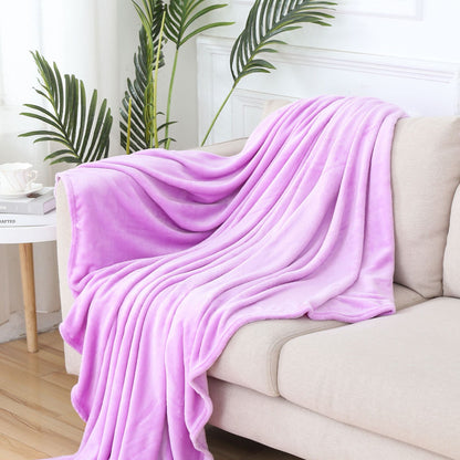 Ensfarget Flanellteppe – Ultratynn Varme for Maksimal Komfort - Nordic Vinterstil